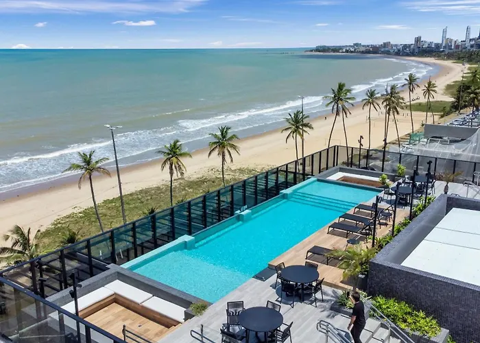 Beach Haus Bessa Por Carpediem